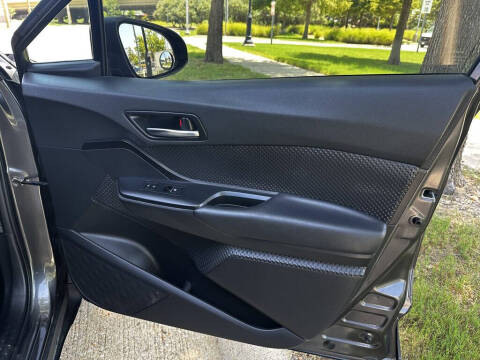 2018 Toyota C-HR XLE