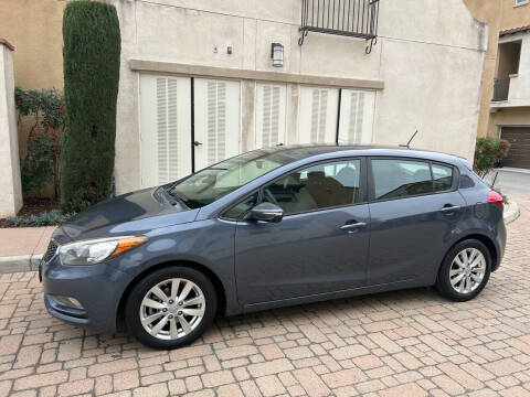 2016 Kia Forte5 EX