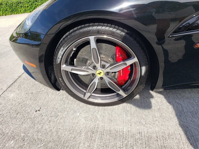 2014 Ferrari California 25