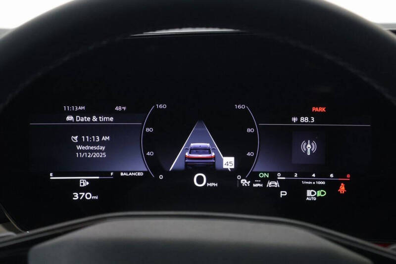 2025 Audi Q5 quattro Premium TFSI