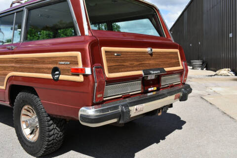 1984 Jeep Grand Wagoneer