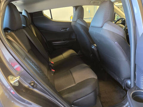 2021 Toyota C-HR XLE