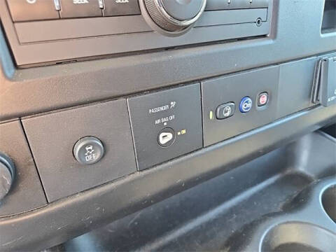 2023 Chevrolet Express 2500