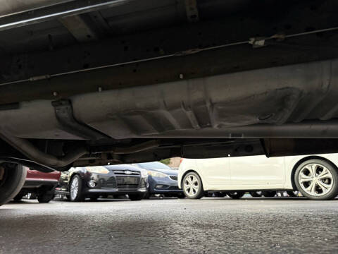 2005 Ford E-Series E-250