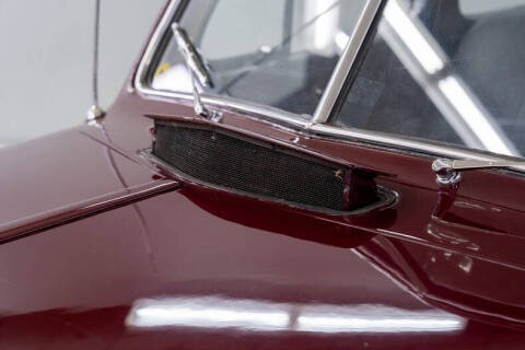 1948 Ford Super Deluxe