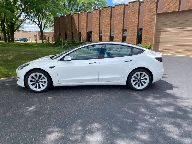 2021 Tesla Model 3 Standard Range Plus