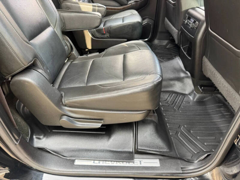 2017 Chevrolet Suburban LT