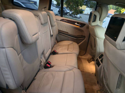 2013 Mercedes-Benz GL-Class GL 550 4MATIC