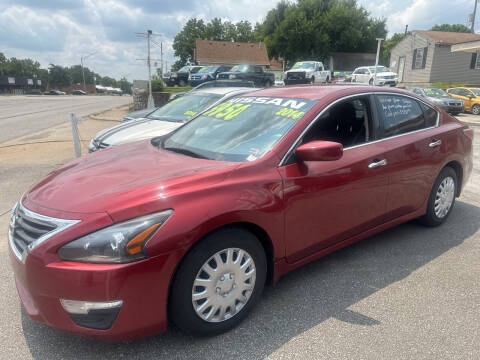 2014 Nissan Altima for sale at AA Auto Sales in Independence MO