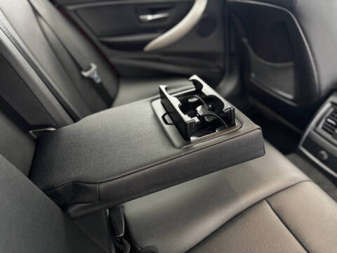 2015 BMW 3 Series 320i xDrive