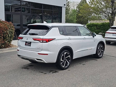 2025 Mitsubishi Outlander PHEV SEL