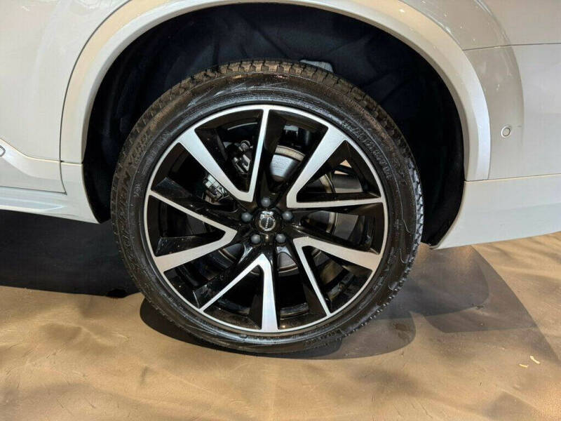 2023 Volvo XC90 B6 Plus Bright Theme 6P