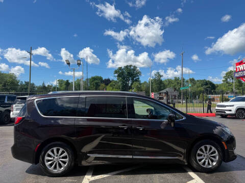 2018 Chrysler Pacifica Touring L