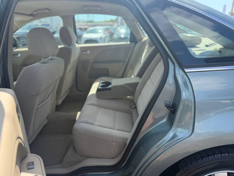 2005 Ford Five Hundred SEL