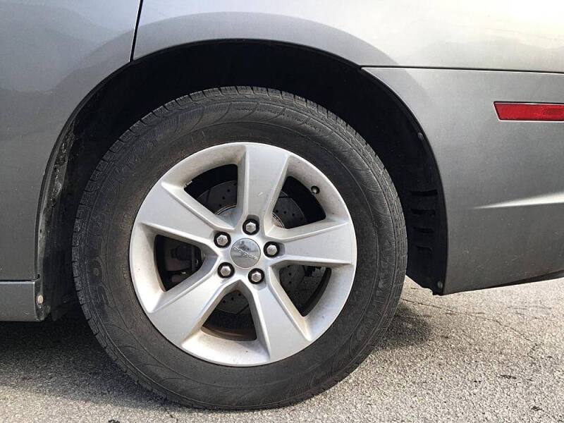 2012 Dodge Charger SE