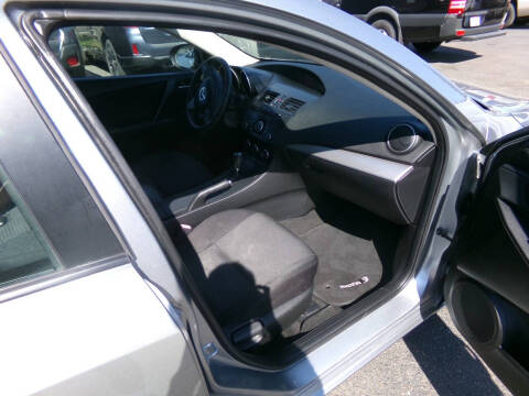 2013 Mazda MAZDA3 i Touring