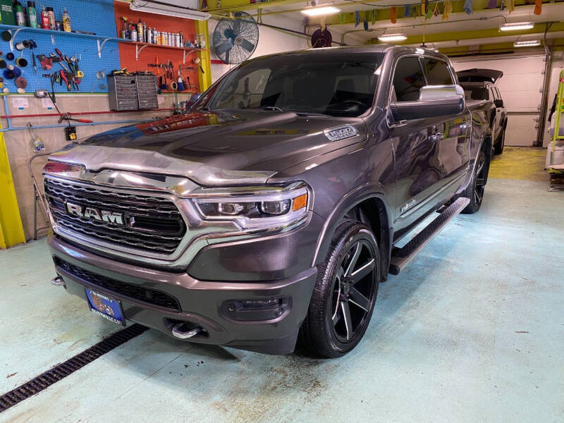 2019 RAM Ram 1500 Pickup Limited photo 2