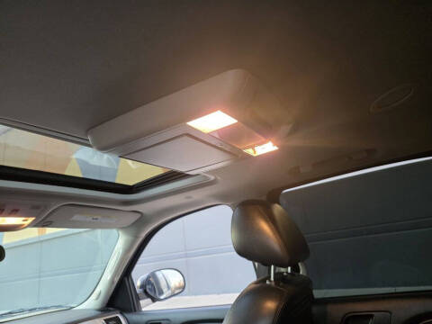 2012 Cadillac Escalade ESV Luxury