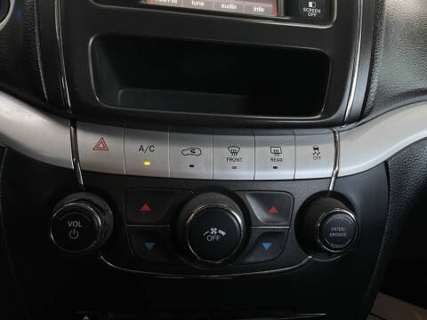 2018 Dodge Journey SE