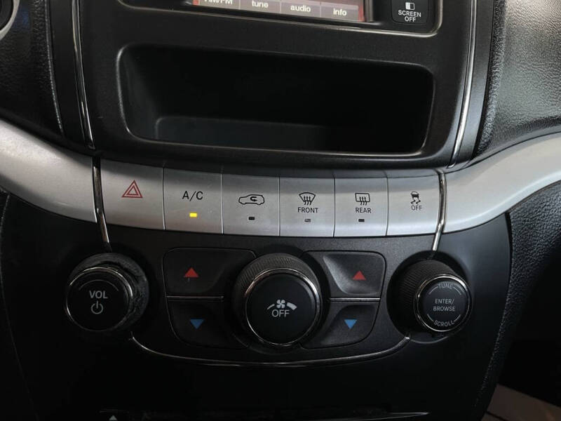 2018 Dodge Journey SE