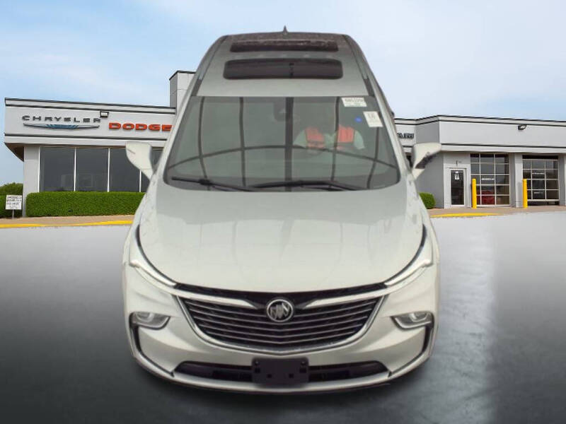 2022 Buick Enclave Essence