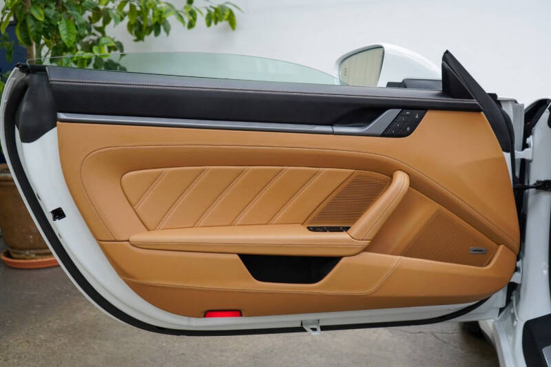 2024 Porsche 911 Targa 4S