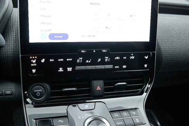 2024 Toyota bZ4X Limited