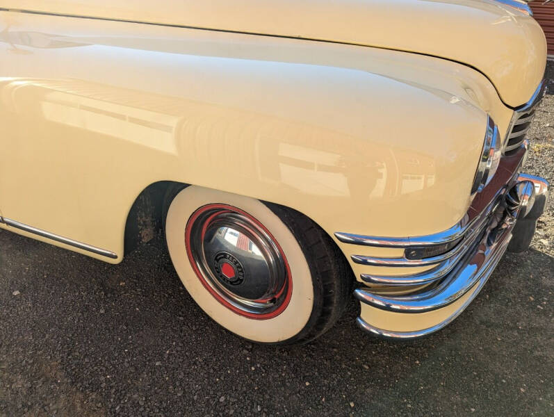 1948 Packard Super Eight Victoria