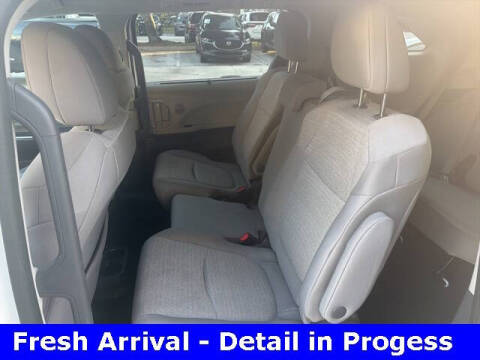 2024 Toyota Sienna LE 8-Passenger