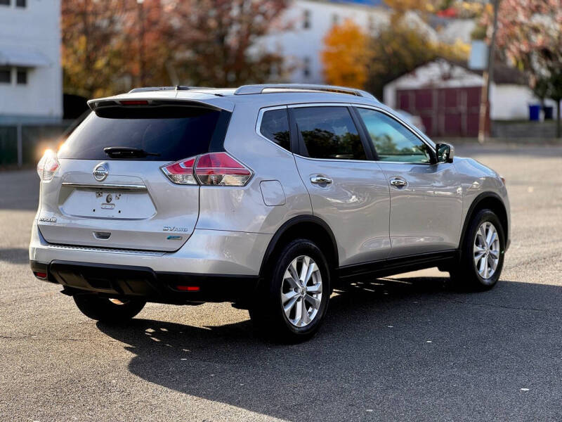 2014 Nissan Rogue SV photo 8