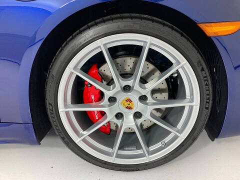 2025 Porsche 718 Cayman GTS 4.0