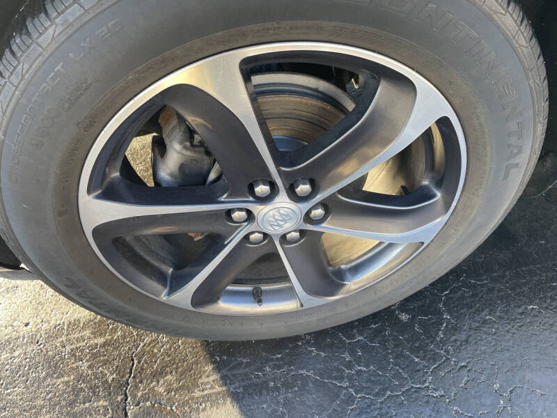 2021 Buick Enclave Essence