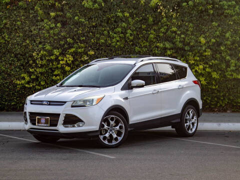 2016 Ford Escape for sale at Southern Auto Finance in Bellflower CA