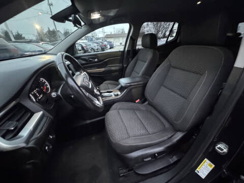 2017 GMC Acadia SLE-2