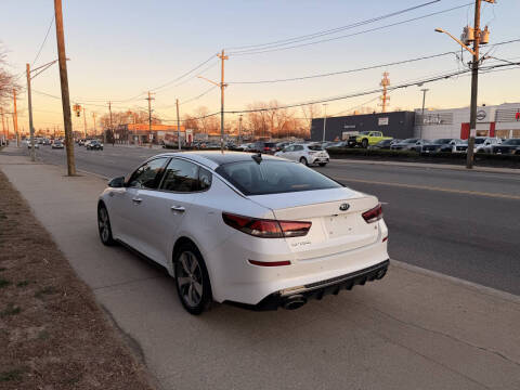 2019 Kia Optima S