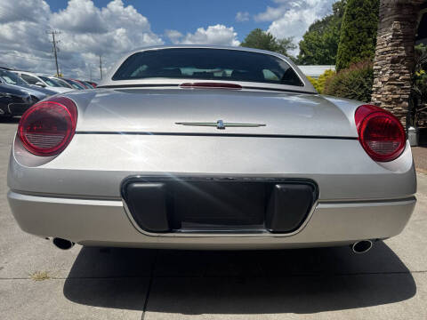 2004 Ford Thunderbird Deluxe