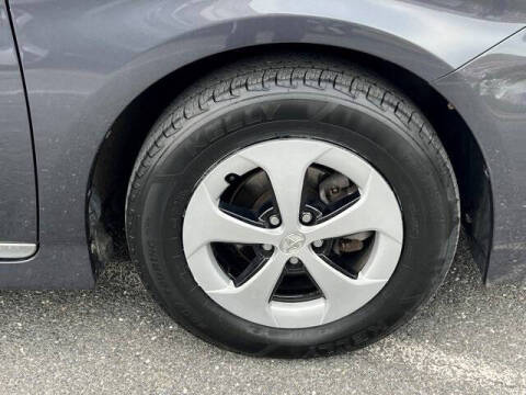 2013 Toyota Prius Three