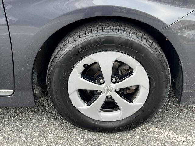 2013 Toyota Prius Three