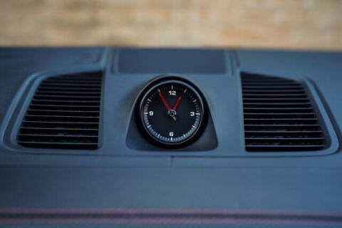 2023 Porsche Cayenne Coupe Platinum Edition