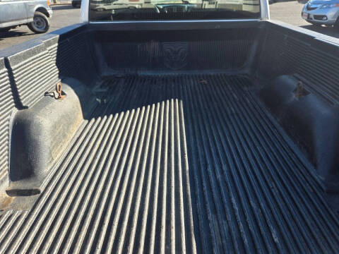 2005 Dodge Dakota Laramie