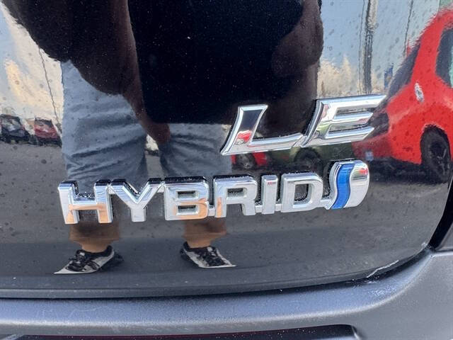 2022 Toyota Sienna LE 8-Passenger