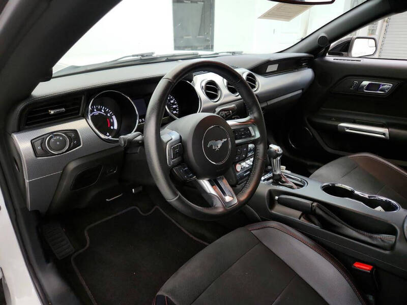 2017 Ford Mustang GT Premium