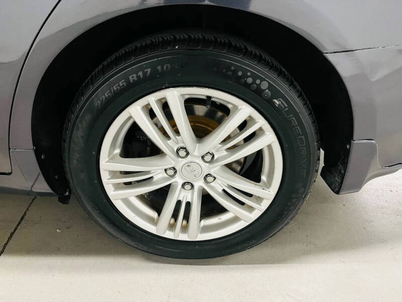 2011 Infiniti G25 Sedan x