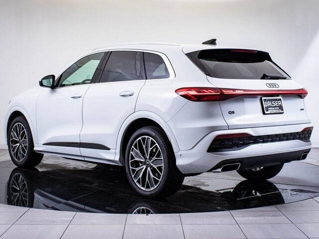 2025 Audi Q5 quattro Prestige TFSI