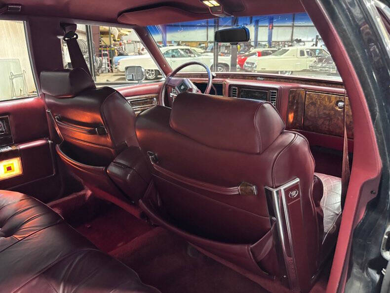 1990 Cadillac Brougham