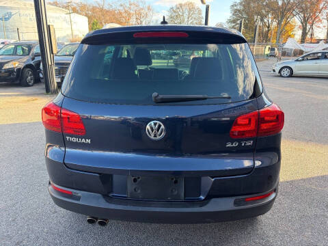 2013 Volkswagen Tiguan SE