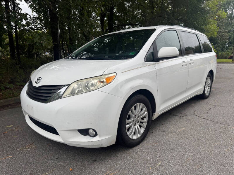 2013 Toyota Sienna XLE