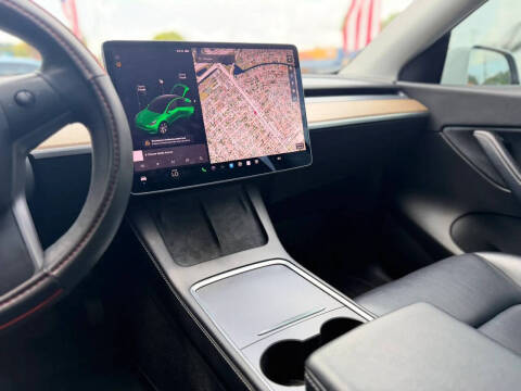 2022 Tesla Model Y Long Range