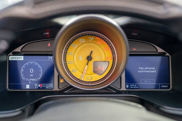 2020 Ferrari Portofino 27