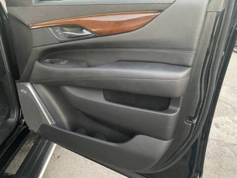 2018 Cadillac Escalade Premium Luxury